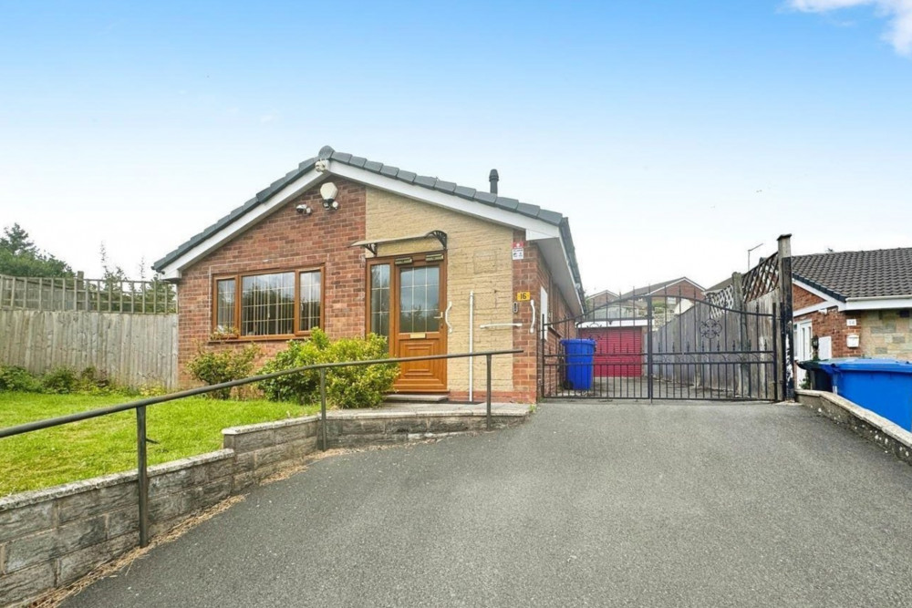 This week we are showcasing a two-bedroom bungalow in North Staffordshire available to rent for £950pcm. (Stephenson Browne)