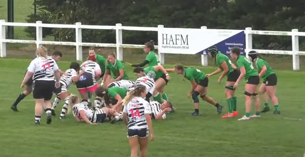 Alexandra Zdunek grabs the ball close to the Irish line and dives over for Thurrock's first try. 