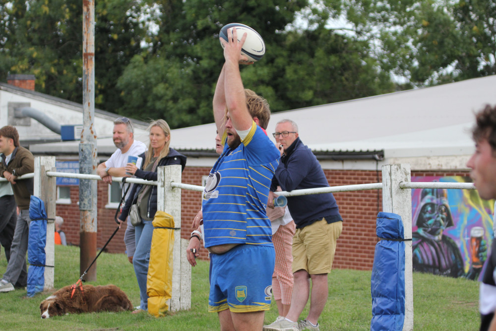 Kenilworth Men’s 29-27 Silhillians Men’s (image via KRFC) Kenilworth Men’s 29-27 Silhillians Men’s (image via KRFC)
