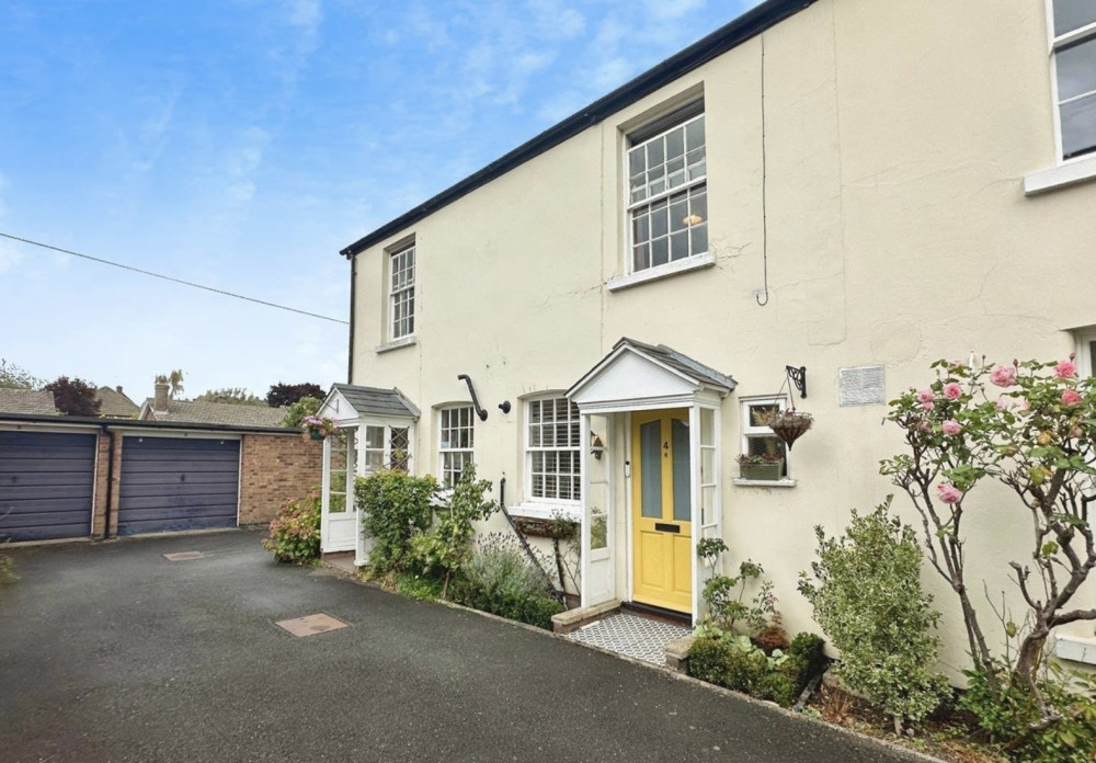 This week we looked at a three-bedroom home in Warwick Place in Leamington Spa for £435,000