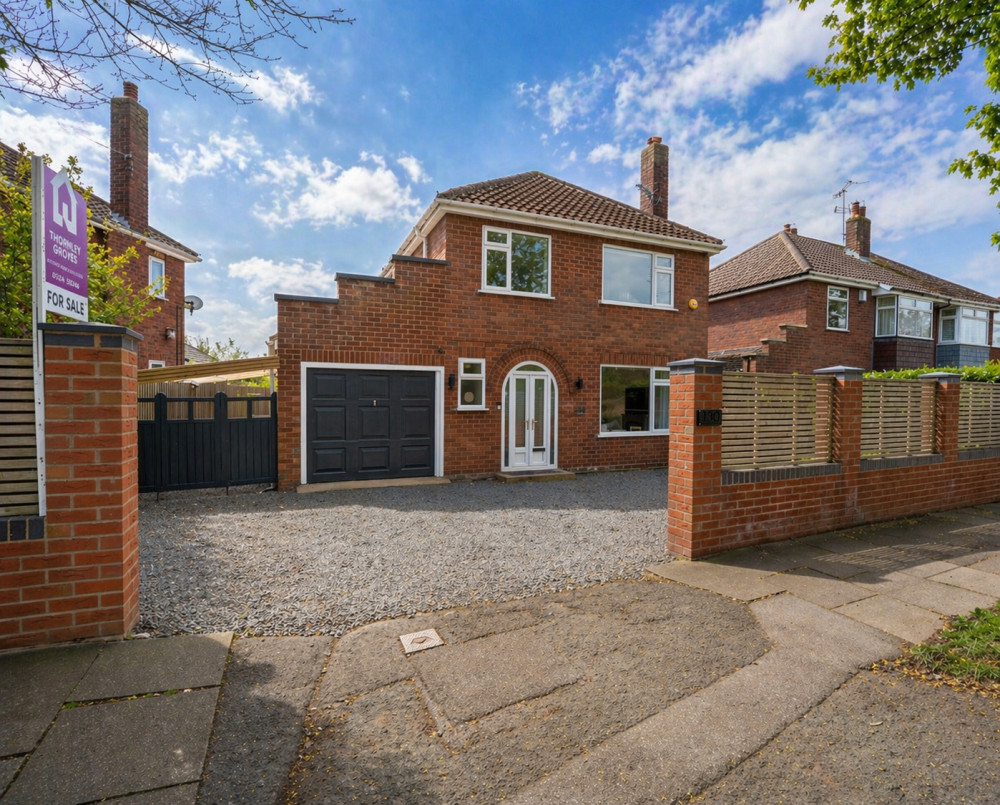Thornley Groves presents this beautifully modernised three-bedroom detached home (Thornley Groves)