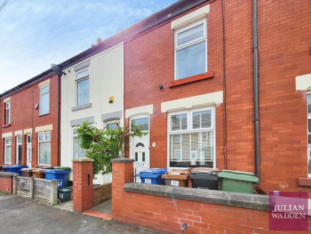 Our friends and sponsors at Julian Wadden present their letting of the week - this cosy Shaw Heath terrace with two bedrooms (Image - Julian Wadden)