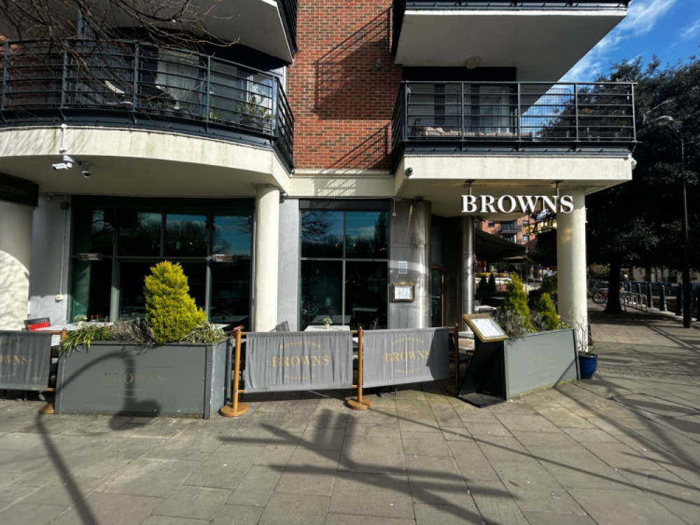 Restaurant chain closes Kingston branch