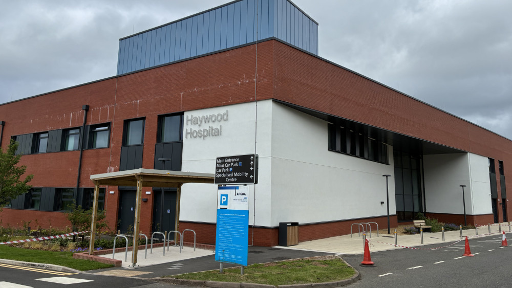 New outpatients building opens at Stoke-on-Trent hospital