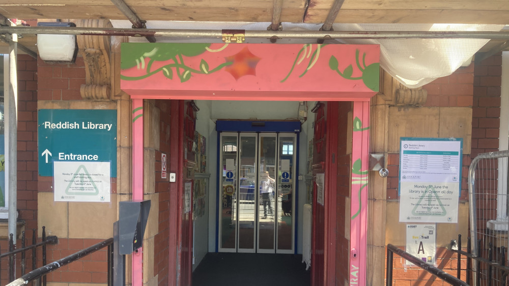 State of Reddish library criticised