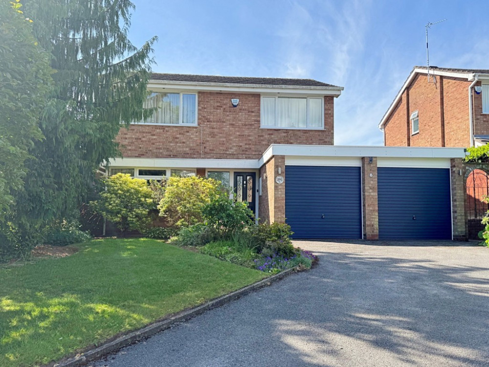 Our property of the week comes courtesy of Julie Philpot Residential (image via Julie Philpot Residential)