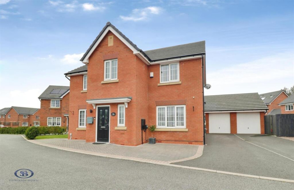 Check out this A spacious four double bedroom executive detached home finished to an exceptional standard throughout. (Photo: Stephenson Browne)