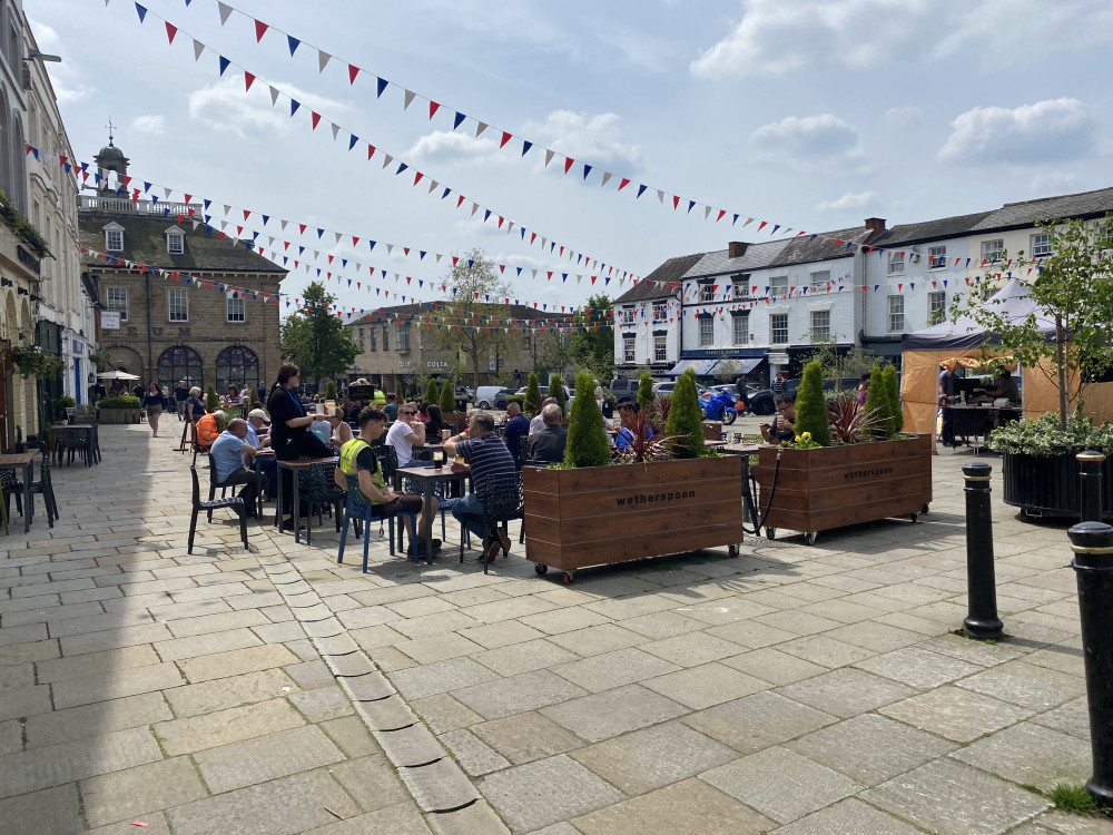 Warwick's Wetherspoon bids to keep outdoor seating