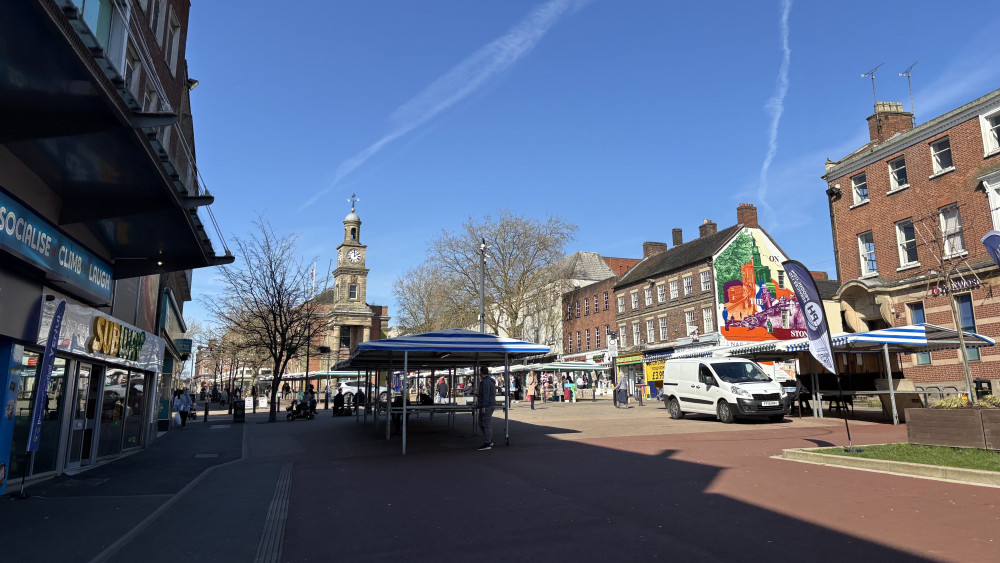 Shoppers and traders say there are 'too many' vape shops in Newcastle-under-Lyme town centre